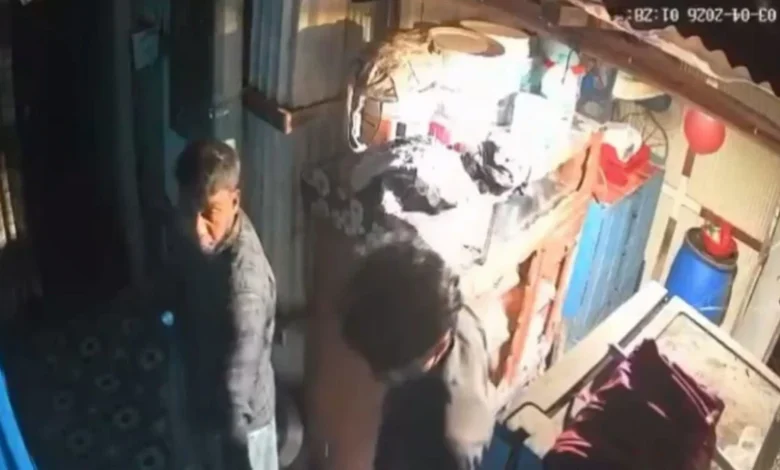 কৃষকদল নেতার চুরির ভিডিও ভাইরাল, হলেন বহিষ্কার