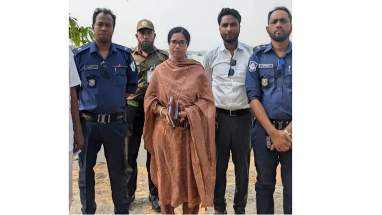 নড়াইলের কালিয়ায় ম্যাজিস্ট্রেট শ্রাবণী বিশ্বাস'র অভিযান অবৈধভাবে বালু উত্তোলন, ২ লাখ টাকা জরিমানা