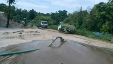 রামুর দক্ষিণ মিঠাছড়িতে পাহাড় কাটার মহোৎসব, মাটি-বালু পাচারে সক্রিয় সিন্ডিকেট