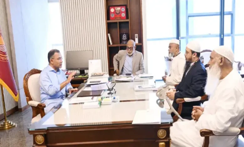 যাকাত ব্যবস্থাপনা নিয়ে প্রধানমন্ত্রীর সঙ্গে শায়খ আহমাদুল্লাহর বৈঠক