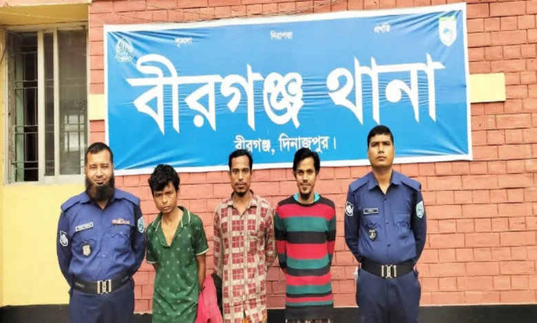 বীরগঞ্জে পৃথক অভিযানে মাদকসহ তিনজন গ্রেফতার