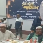 সকালে জরিমানা, বিকেলে সেই দোকানের দই উপজেলা প্রশাসনের ইফতারে