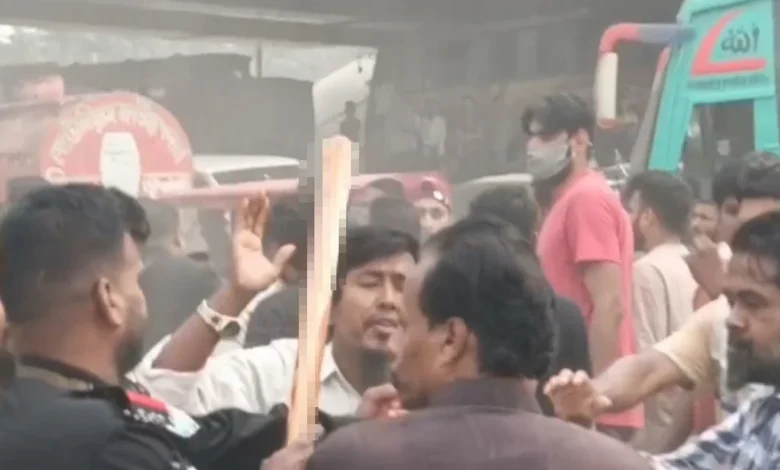বালুর ঘাট দখল নিয়ে বিএনপির দুই গ্রুপে সংঘর্ষ, আহত ১০