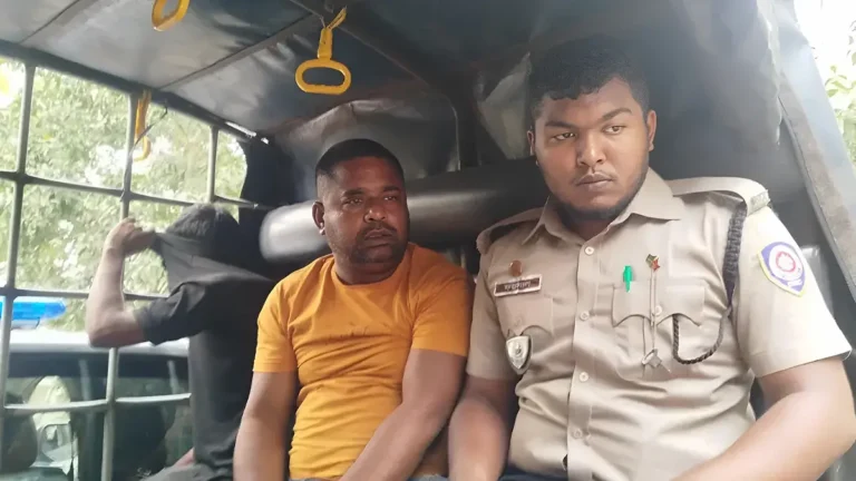 বাসায় বসে বিএনপি নেতার ইয়াবা ব্যবসা