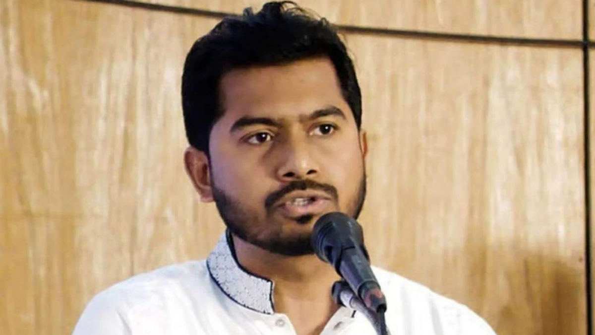 সংসদ থেকে ওয়াক আউট জনগণকে আইওয়াশ করেছে: নুর