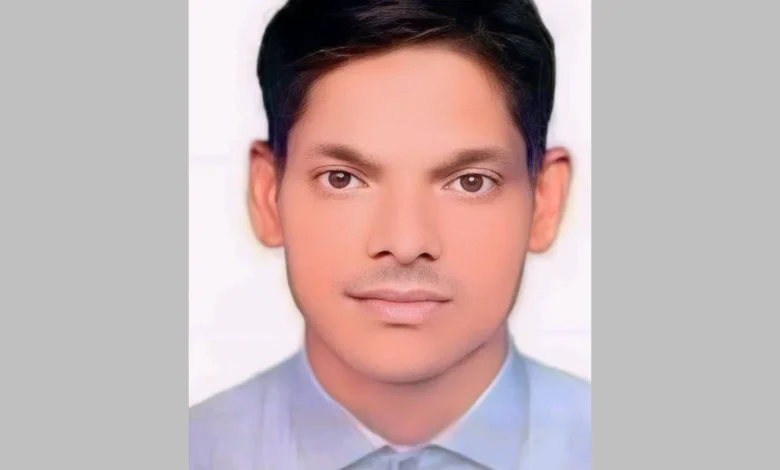কমলনগরে অসহায়দের পাশে প্রবাসী এরশাদ