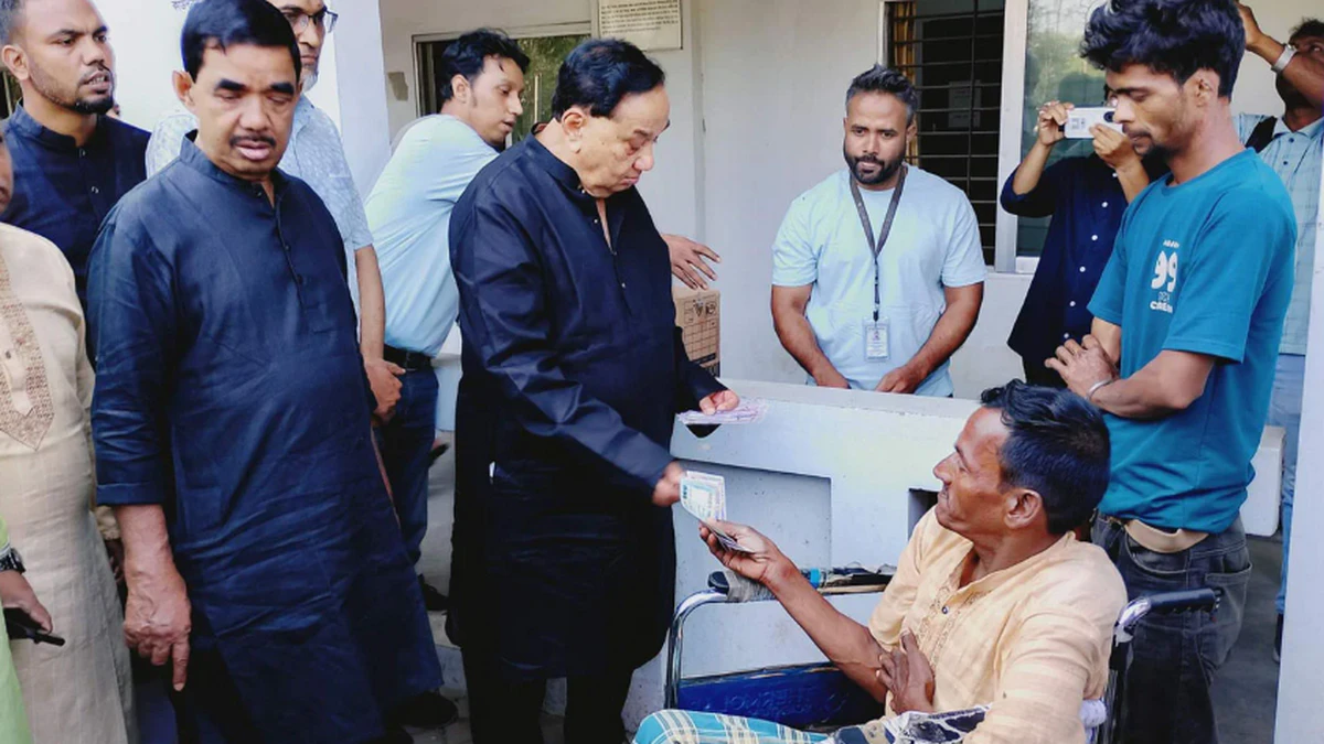 ২৫ হাজার পরিবারের মাঝে কেডিএস গ্রুপের যাকাত বিতরণ