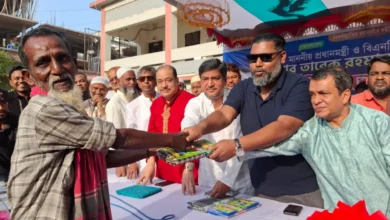 ঘরমুখো মানুষের নিরাপদ যাত্রা নিশ্চিতে ছুটির দিনেও কাজ করছেন প্রধানমন্ত্রী: এমপি রনি