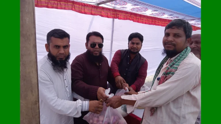 টঙ্গীবাড়ীতে ন্যায্য মূল্যে খাদ্য সামগ্রী বিতরন