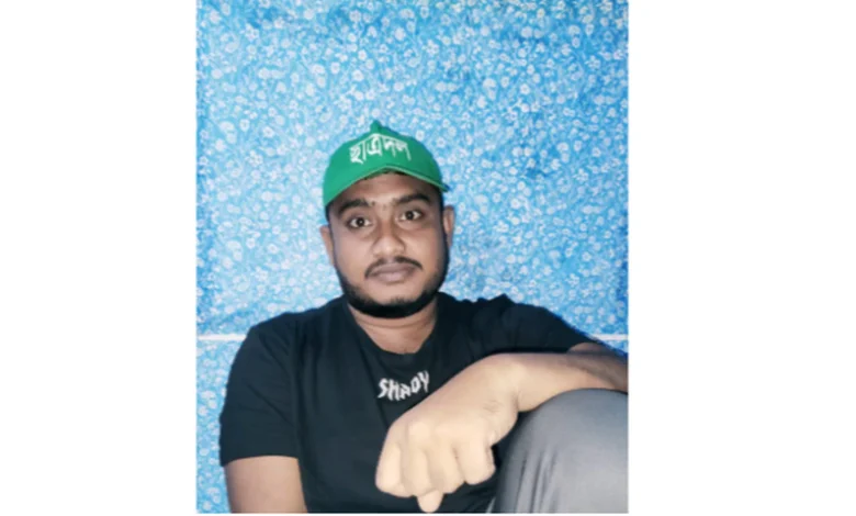 চারঘাট উপজেলা ছাত্রদলের শিমুল সরকারের ঈদ শুভেচ্ছা ও দেশবাসীর দোয়া প্রার্থনা