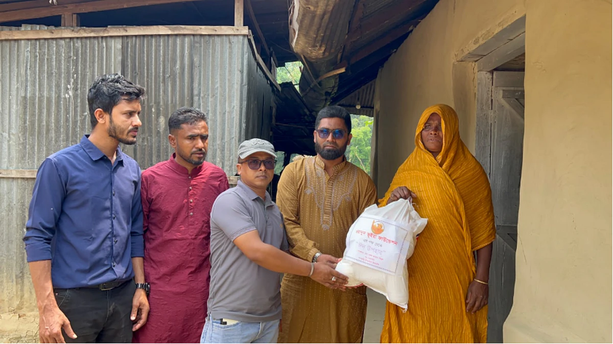 ঈদকে সামনে রেখে পানছড়িতে অসহায়দের পাশে ওয়াদুদ ভুইঁয়া ফাউন্ডেশন