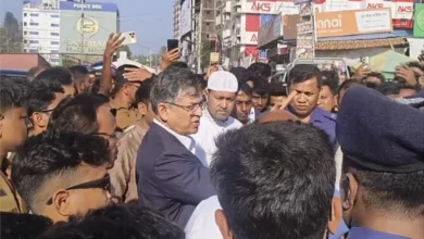 সুগন্ধা ও কলাতলি সৈকত পরিদর্শনের পর স্বরাষ্ট্র মন্ত্রীর কঠোর নির্দেশনা