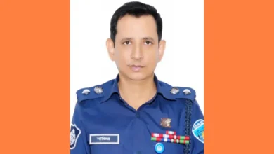 বাথরুমে পড়ে পা ভাঙলো চট্টগ্রামের এসপির, হেলিকপ্টারে নেওয়া হলো ঢাকায়