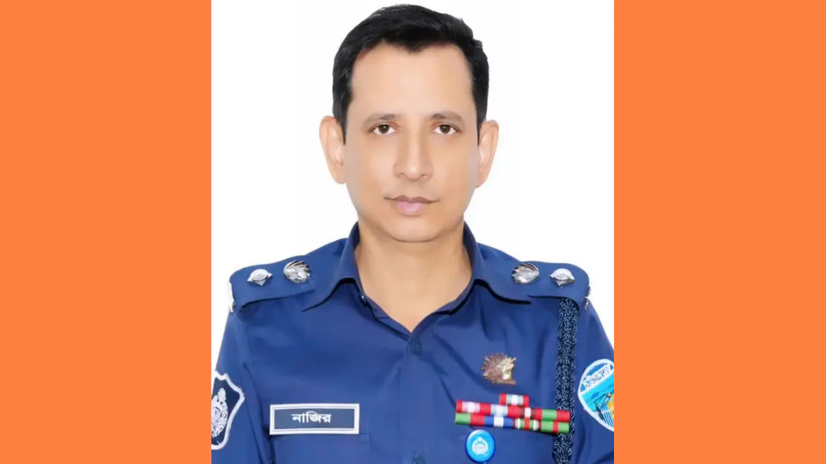 বাথরুমে পড়ে পা ভাঙলো চট্টগ্রামের এসপির, হেলিকপ্টারে নেওয়া হলো ঢাকায়