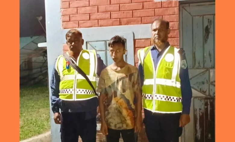 বীরগঞ্জ কবিরাজে মাদক সেবনের দায়ে একজনকে আটক