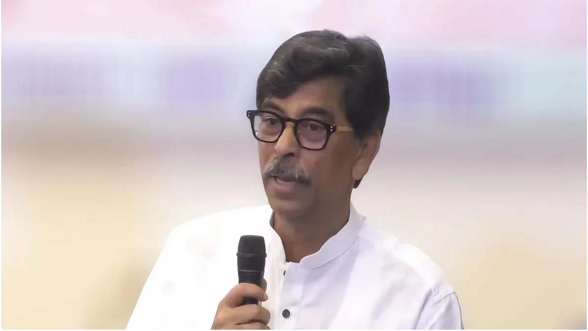 পাম্পে তেল না পেয়ে কৃষিমন্ত্রীকে কৃষকের ফোন, তবুও মেলেনি প্রতিকার