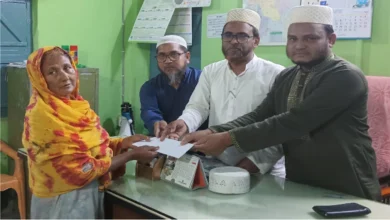 পাঁচবিবি পৌর জামায়াতের উদ্যোগে অসহায় কিডনি রোগীকে মানবিক সহায়তা প্রদান