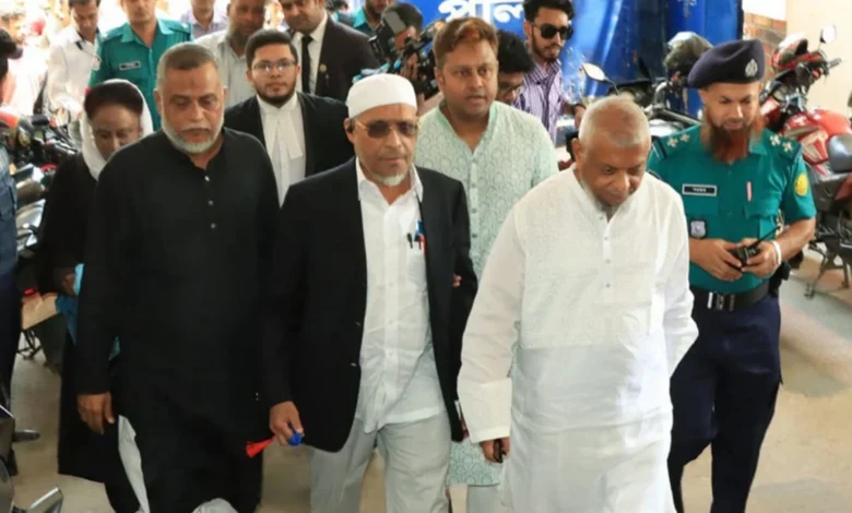ট্রাইব্যুনালে নির্দোষ দাবি আরিফ, গউছ ও বাবরের