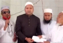 পাঁচবিবিতে মসজিদে লক্ষ টাকার ২টি এসি দিলেন মেয়র প্রার্থী শামীম