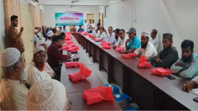 পৌরসভার সমস্যা সমাধানে ৯টি ওয়ার্ডের নাগরিকদের সাথে প্রশাসকের মতবিনিময়