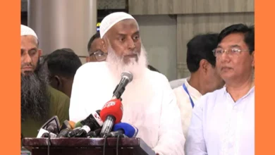 সৌদিতে মন্ত্রীর পরিচয়ে নয়, হাজিদের কামলা হিসেবে যাচ্ছি: ধর্মমন্ত্রী