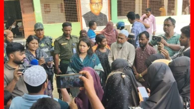 প্রবেশপত্র না দিয়ে টাকা আত্মসাৎ: উধাও শিক্ষক-অফিস সহকারী