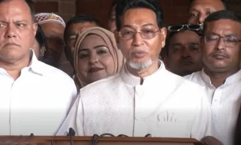 সরকার ট্যাক্স ফ্রি গাড়ি ও প্লট প্রত্যাখ্যান, বিরোধীও একমত