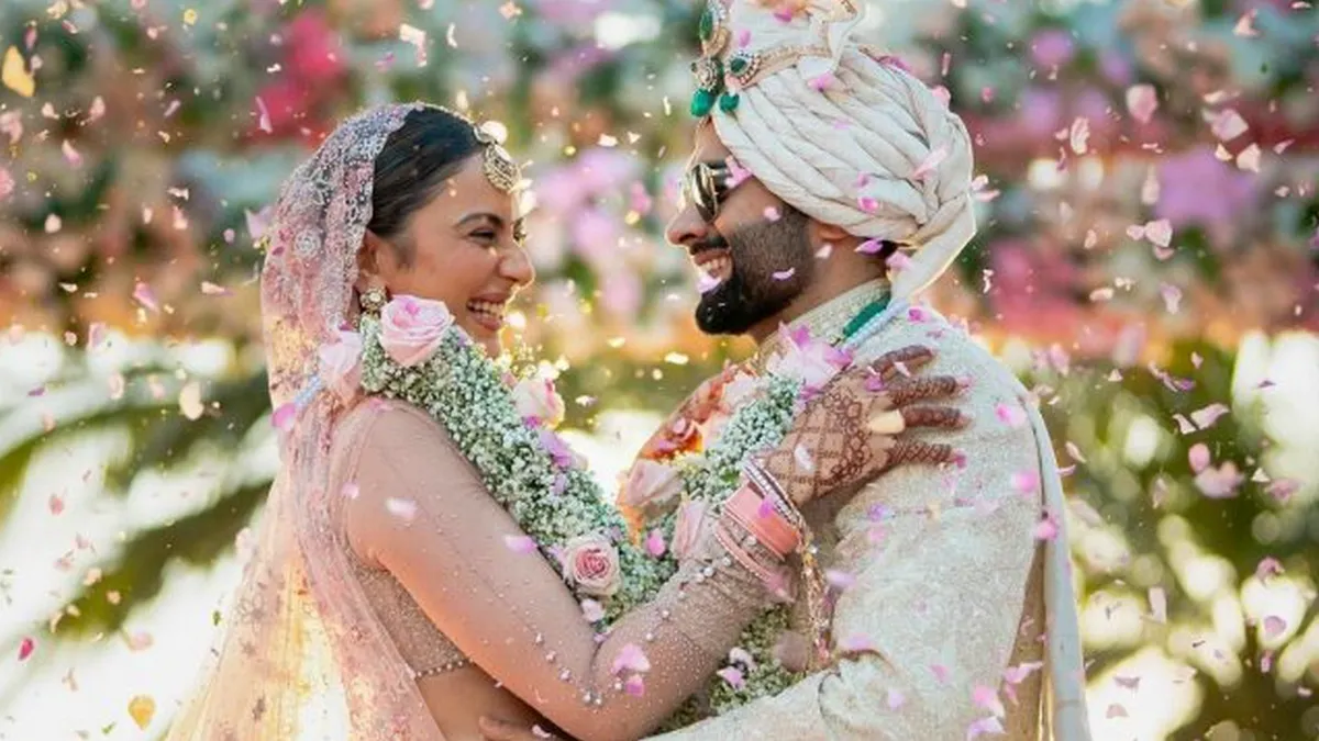 রাকুল ও জ্যাকি বিয়ের পরেও ‘সিচুয়েশনশিপ’ এ বিশ্বাসী