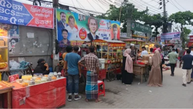গাজীপুরের টঙ্গীতে উচ্ছেদের পর ফের হকারদের দখলে ফুটপাত