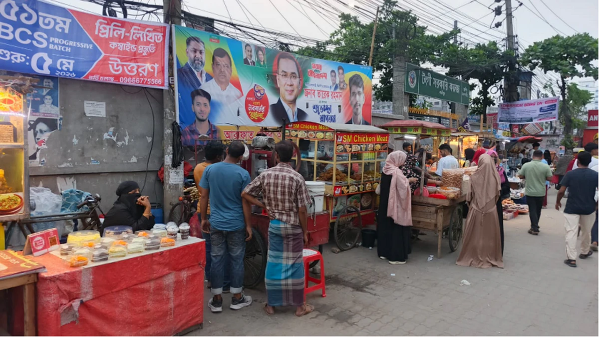 গাজীপুরের টঙ্গীতে উচ্ছেদের পর ফের হকারদের দখলে ফুটপাত