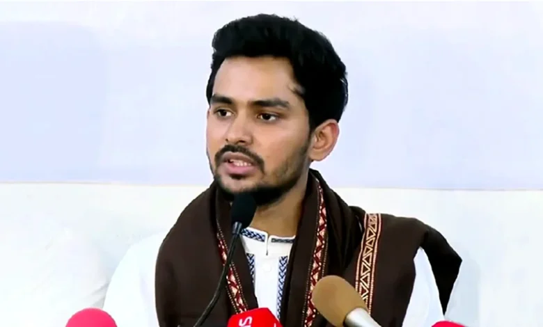 গণহত্যাকারী-চাঁদাবাজ বাদে সবার জন্য এনসিপির দুয়ার উন্মুক্ত: আসিফ মাহমুদ