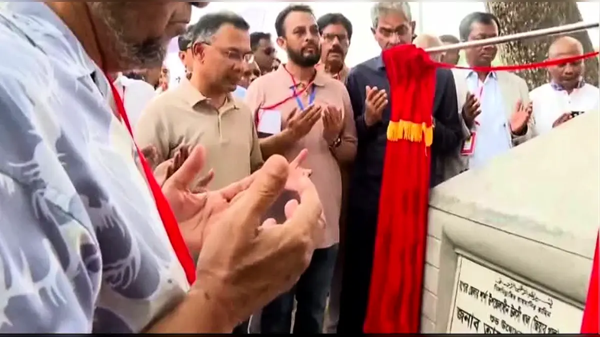 যশোরে প্রধানমন্ত্রী তারেক রহমানকে রাজকীয় অভ্যর্থনা, উদ্বোধন করলেন উলশী খাল