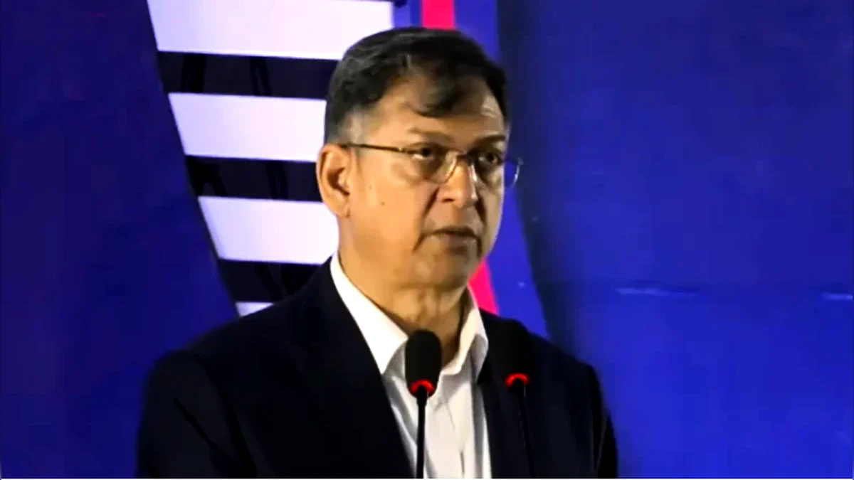 কোস্টগার্ডের বহরে যুক্ত হচ্ছে হেলিকপ্টার: স্বরাষ্ট্রমন্ত্রী