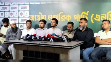 প্রধানমন্ত্রীর কাছে চাঁদাবাজ-দুর্নীতিবিরোধী কার্ড চাইলেন আসিফ মাহমুদ