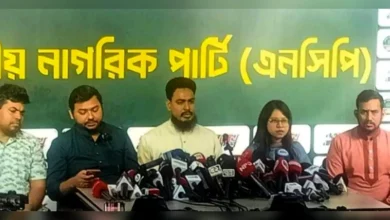 আখতারের প্রশ্ন: তেলের দাম বাড়তেই লাইন উধাও কেন?