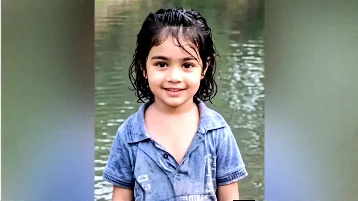 আমরা কোথায় দাঁড়িয়েছি, কতটুকু মানুষ আমরা?
