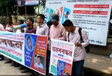 বাংলা এডিশনের সাংবাদিকের উপর হামলার প্রতিবাদে মানববন্ধন