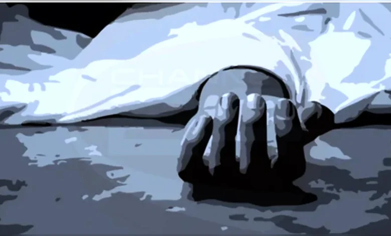 বন্ধুকে বাড়িতে ডেকে কুপিয়ে হত্যা