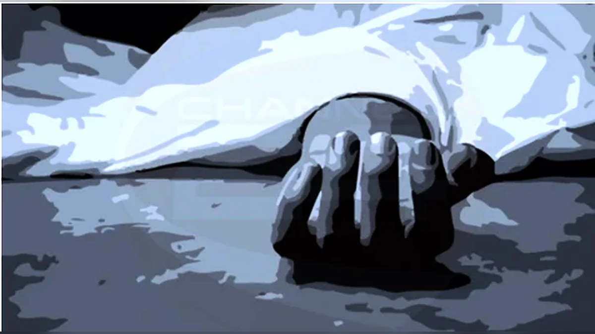 বন্ধুকে বাড়িতে ডেকে কুপিয়ে হত্যা