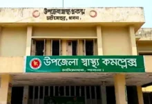 বৈদ্যুতিক তারে জড়িয়ে প্রাণ গেল ছেলের, হাসপাতালে মা