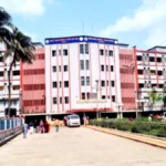 বকশিশের টাকা না পেয়ে অক্সিজেন মাস্ক খুলে নিলেন কর্মচারী, ২ মিনিটে রোগীর মৃত্যু