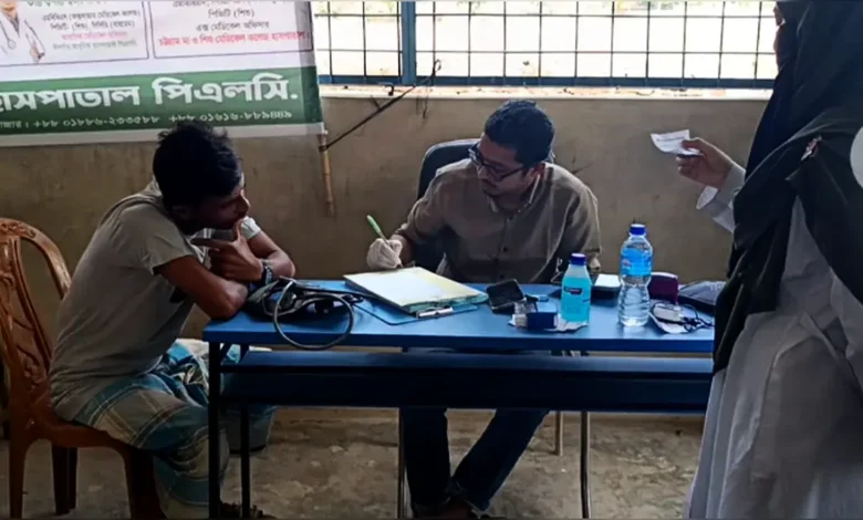 ঈদগাঁও আধুনিক হাসপাতালের ফ্রি মেডিকেল ক্যাম্প