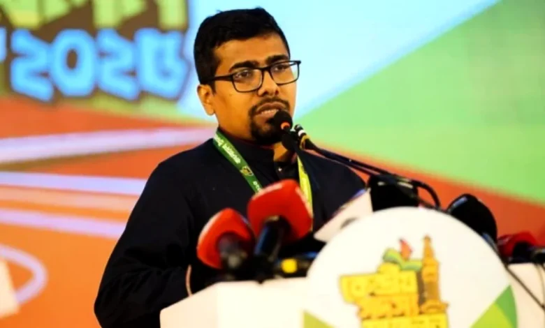 শিবির সভাপতির অভিযোগ: দাদাবাবুদের হাতে-পায়ে ধরে ক্ষমতায় সরকার