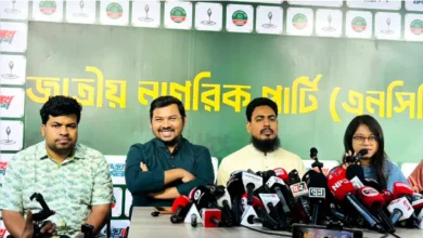 তেলের দাম বৃদ্ধির পর লাইন উধাও: প্রশ্ন তুললেন আখতার