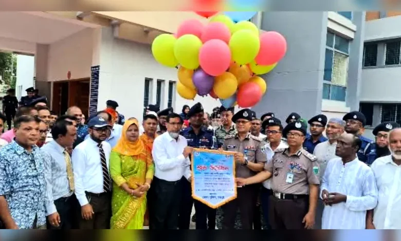 দল নয়, প্রতিটি নাগরিকের সমান সুরক্ষা নিশ্চিত করবে পুলিশ,