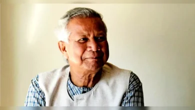 ফ্রান্সে গেলেন ড. ইউনূস, পেলেন ভিআইপি প্রোটোকল