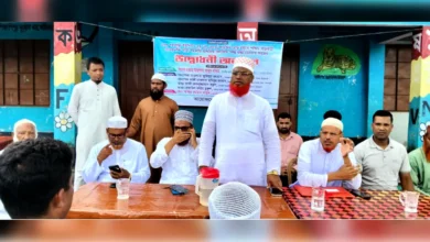 গয়াবাড়ি ১ নং ওয়ার্ডের রাস্তা মেরামত কাজের উদ্বোধন করলেন এমপি