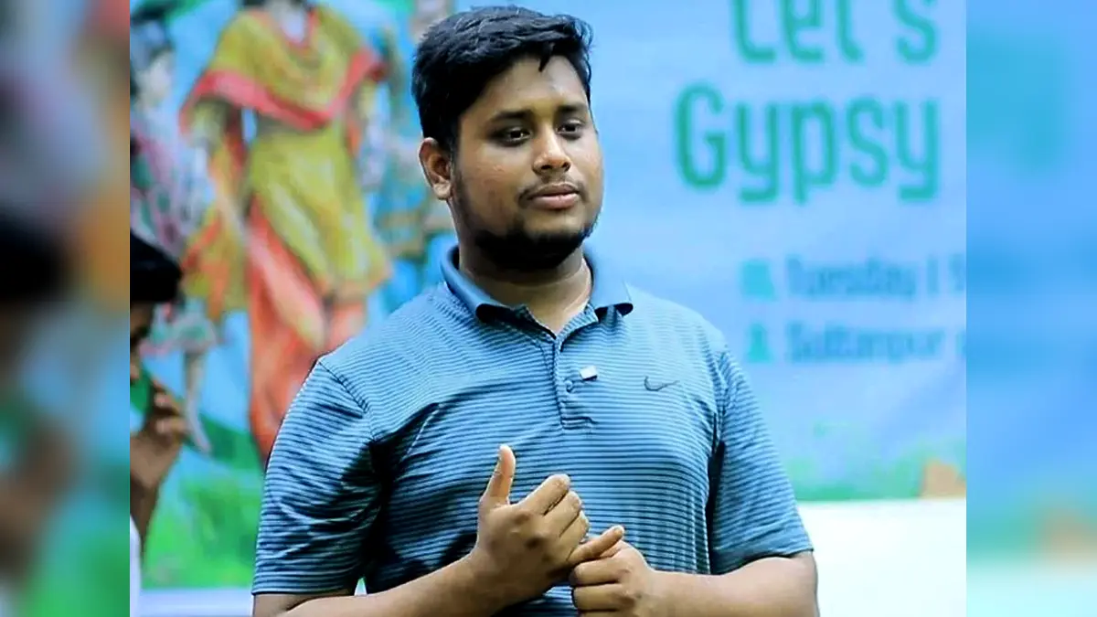 প্রথম মাসের বেতন কাদেরকে দান করলেন হাসনাত আবদুল্লাহ