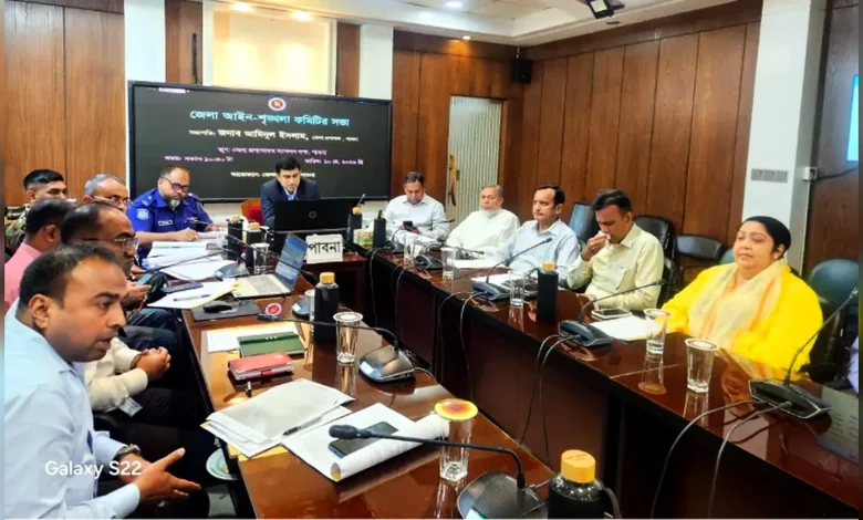 দালালমুক্ত হাসপাতাল, অবৈধ বালু উত্তোলন ও অতিরিক্ত খাজনা বন্ধের দাবি