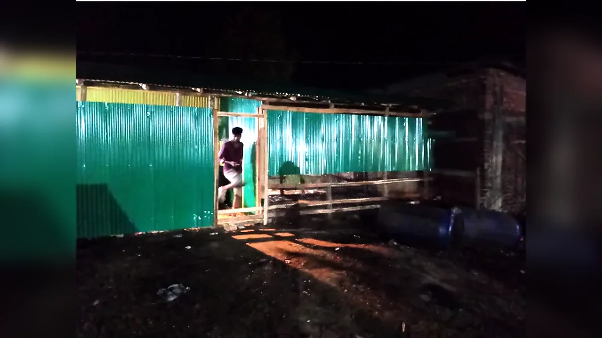 ঈদগাঁওতে আদালতের নিষেধাজ্ঞা অমান্য করে স্থাপনা নির্মাণের অভিযোগ